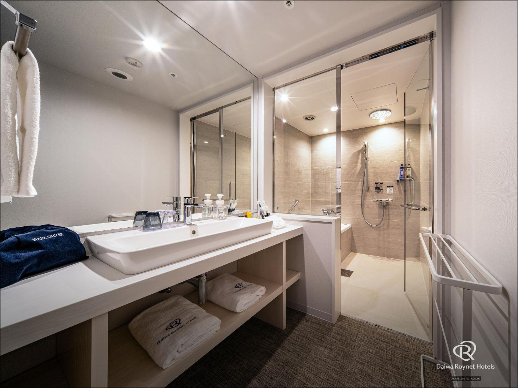Daiwa Roynet Hotel Kanazawa Eki Nishiguchi Ruang foto