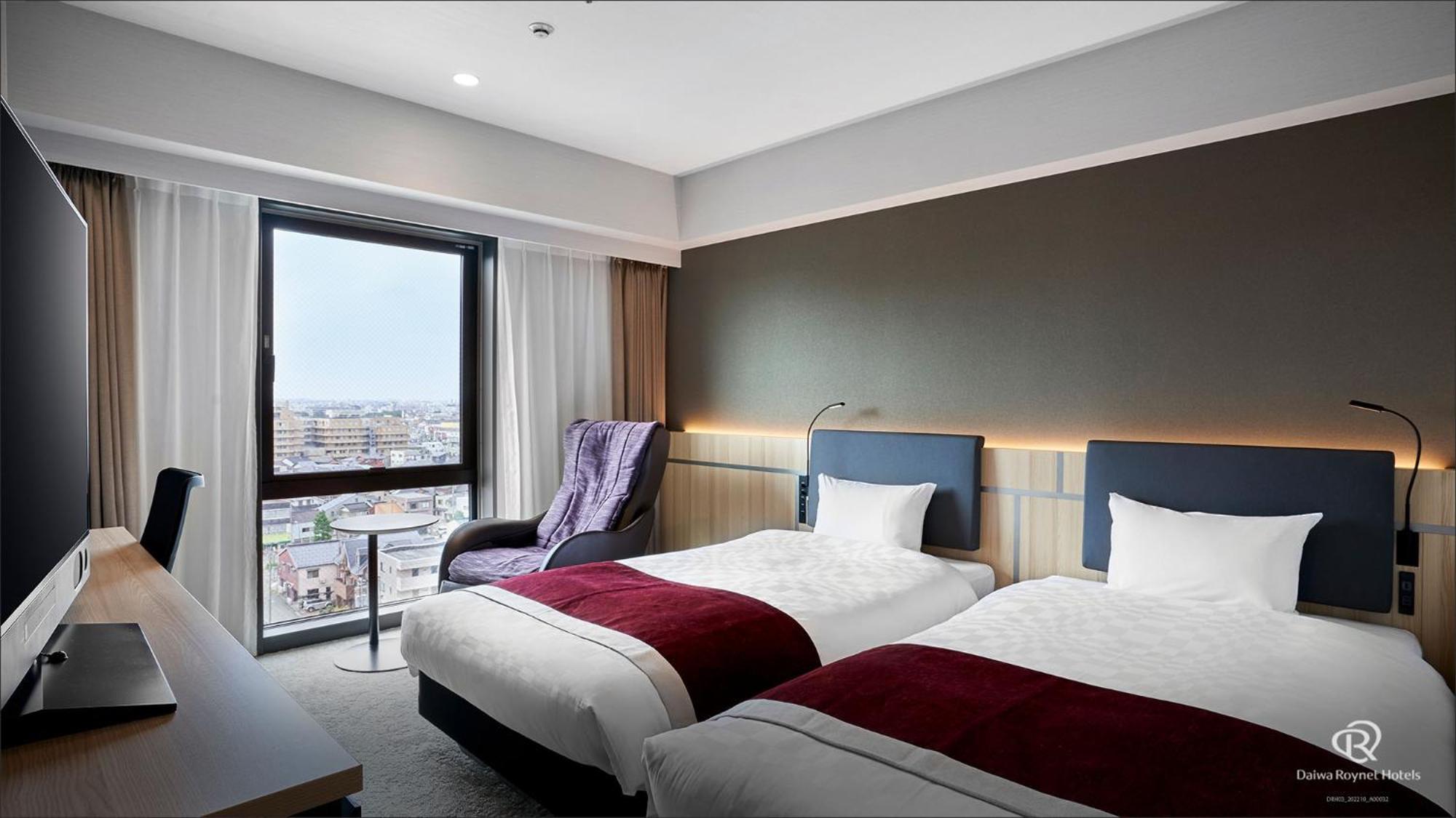 Daiwa Roynet Hotel Kanazawa Eki Nishiguchi Ruang foto